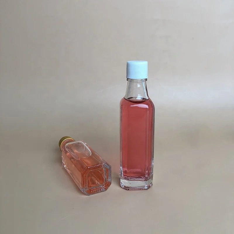 各種アルコールミニボトル ミニサイズスクエアアルコールガラスボトル30ml50mlリキュール