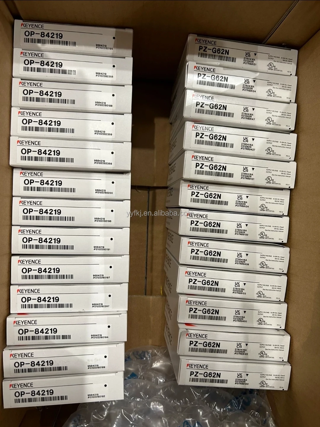 【 専用ページ　】 KEYENCE OP-88682 Control Cable - 5 M D-Sub 9-Pin Type