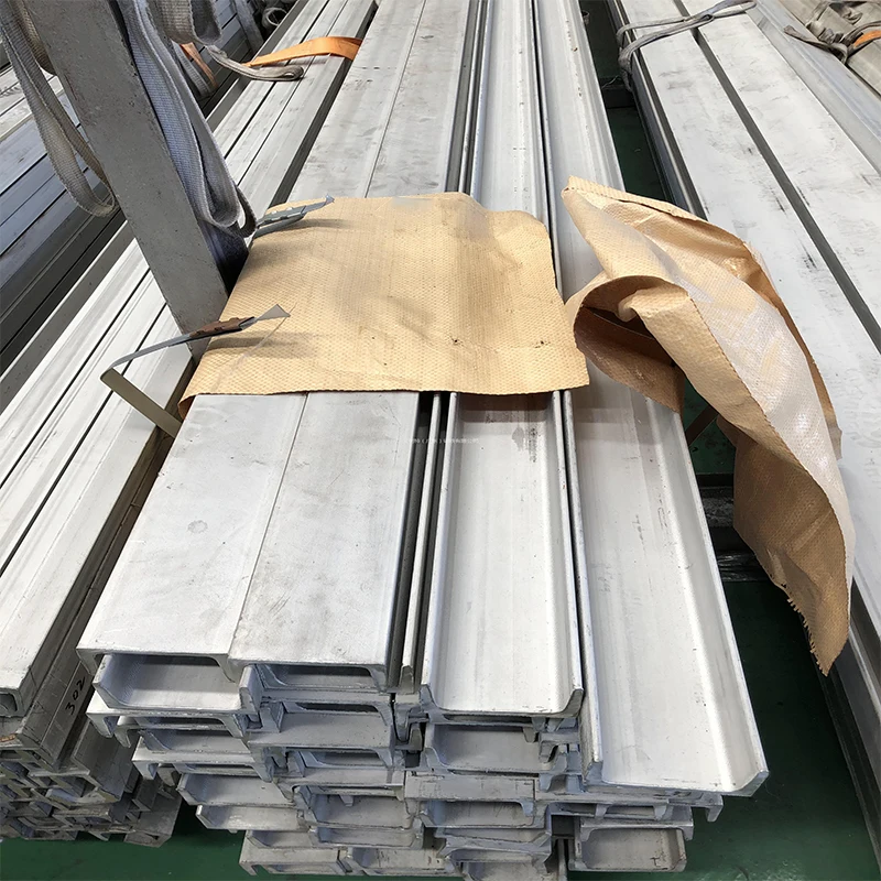 C7 X 14.75 X 20 steel channel C7 X 14.75 X 20 steel channel