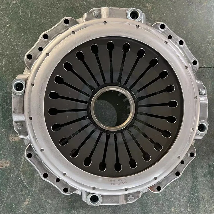 Clutch Pressure Plate 3400 700 704 Clutch Disc FH 85003904 for Volvo