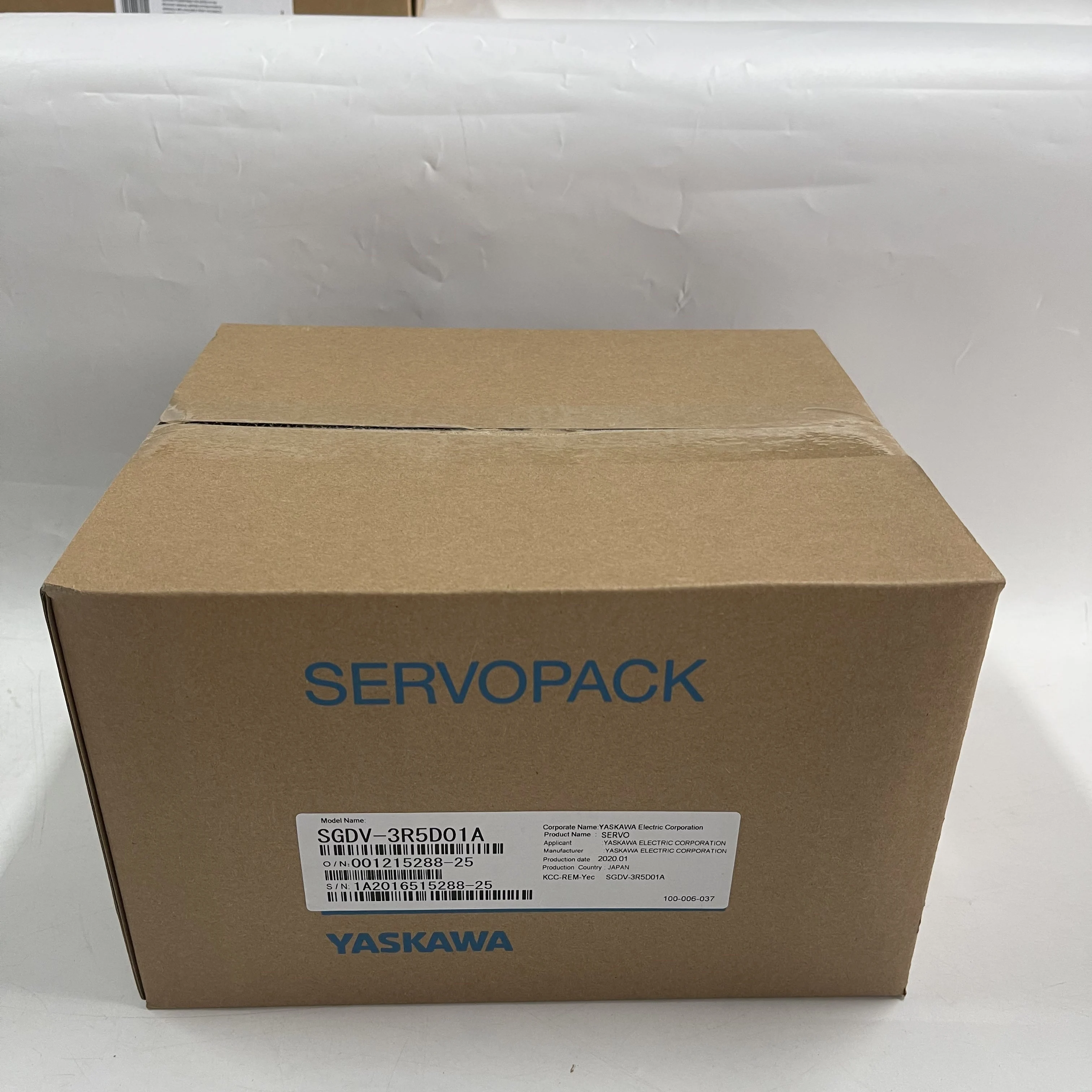 Yaskawa Servo Drive Servopack SGDV-3R5D01A Yaskawa Servo Drive Servopack SGDV-3R5D01A