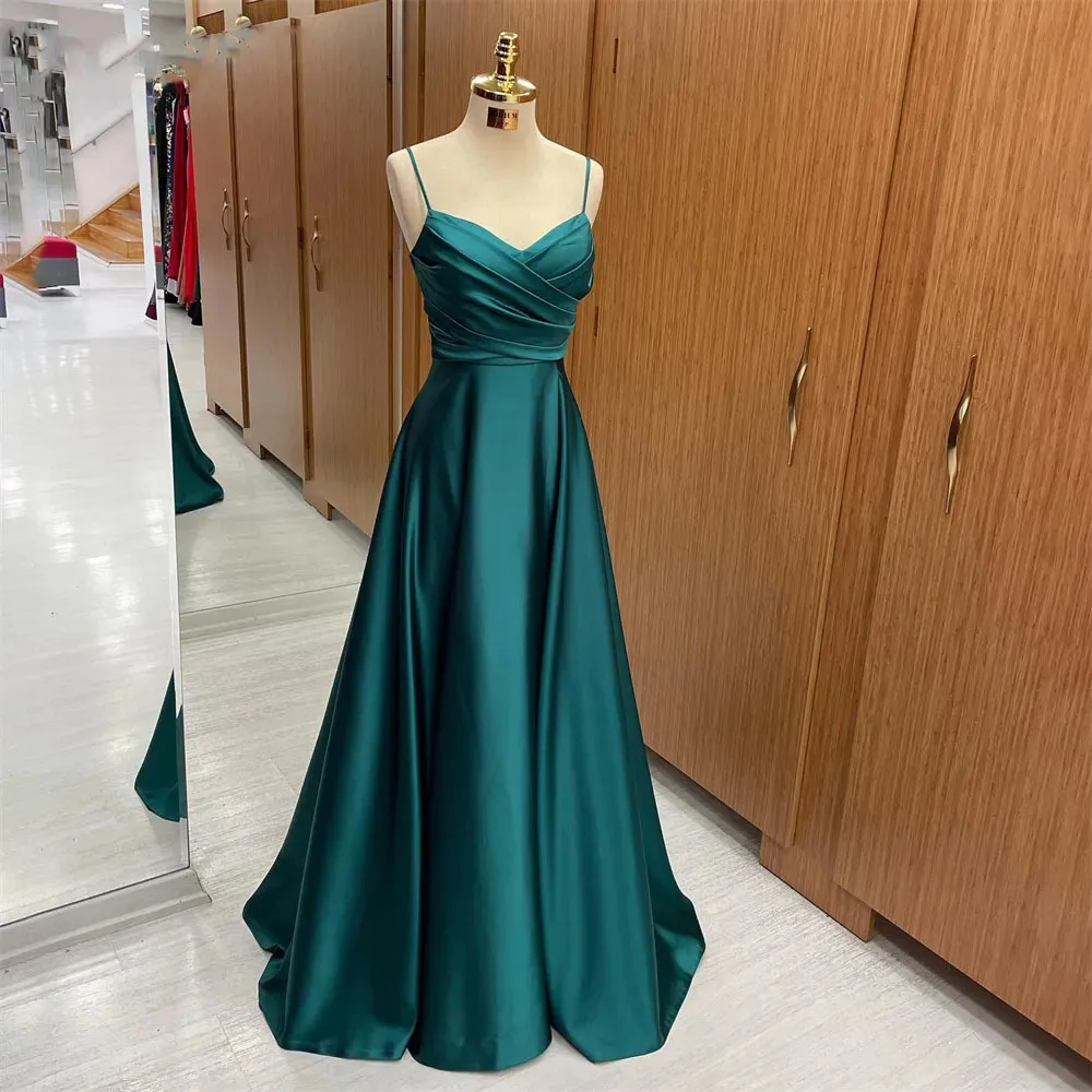 S2157N 2026 New Hot Selling Dark Green Spaghetti Strap V-Neck Simple Satin Fashionable Lightweight Party Evening Dress S2157N 2026 New Hot Selling Dark Green Spaghetti Strap V-Neck Simple Satin Fashionable Lightweight Party Evening Dress