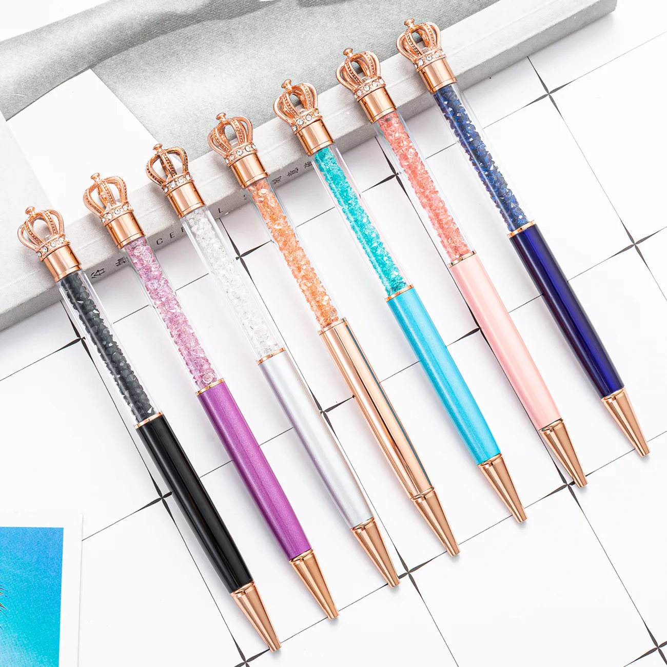 Оптом Kawaii металлическая прозрачная шариковая ручка с короной и кристаллами пользовательским