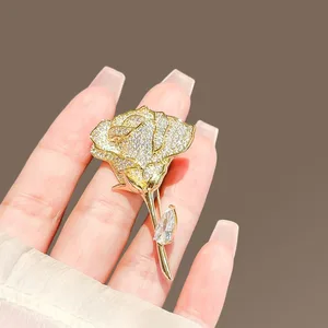 New High-end Niche Brooch Coat Clothing Suit Pin High-end Face with Corsage Factory Wholesale