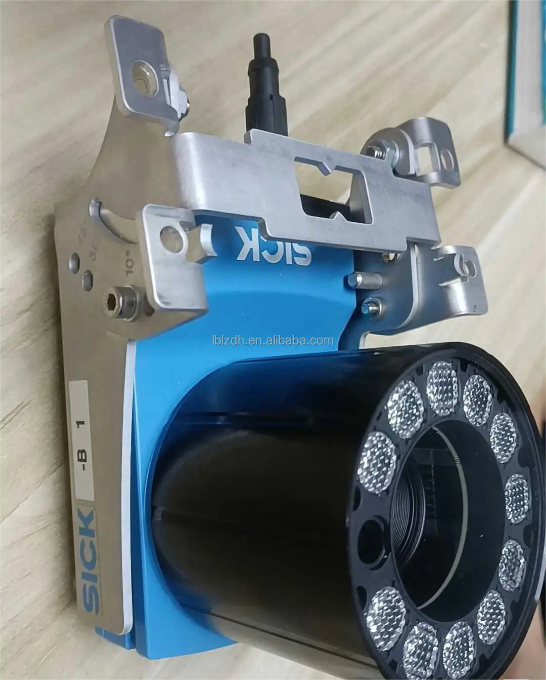 Original SICK V2D652R-MCXXA6 Image-Based Code Readers 2D Machine