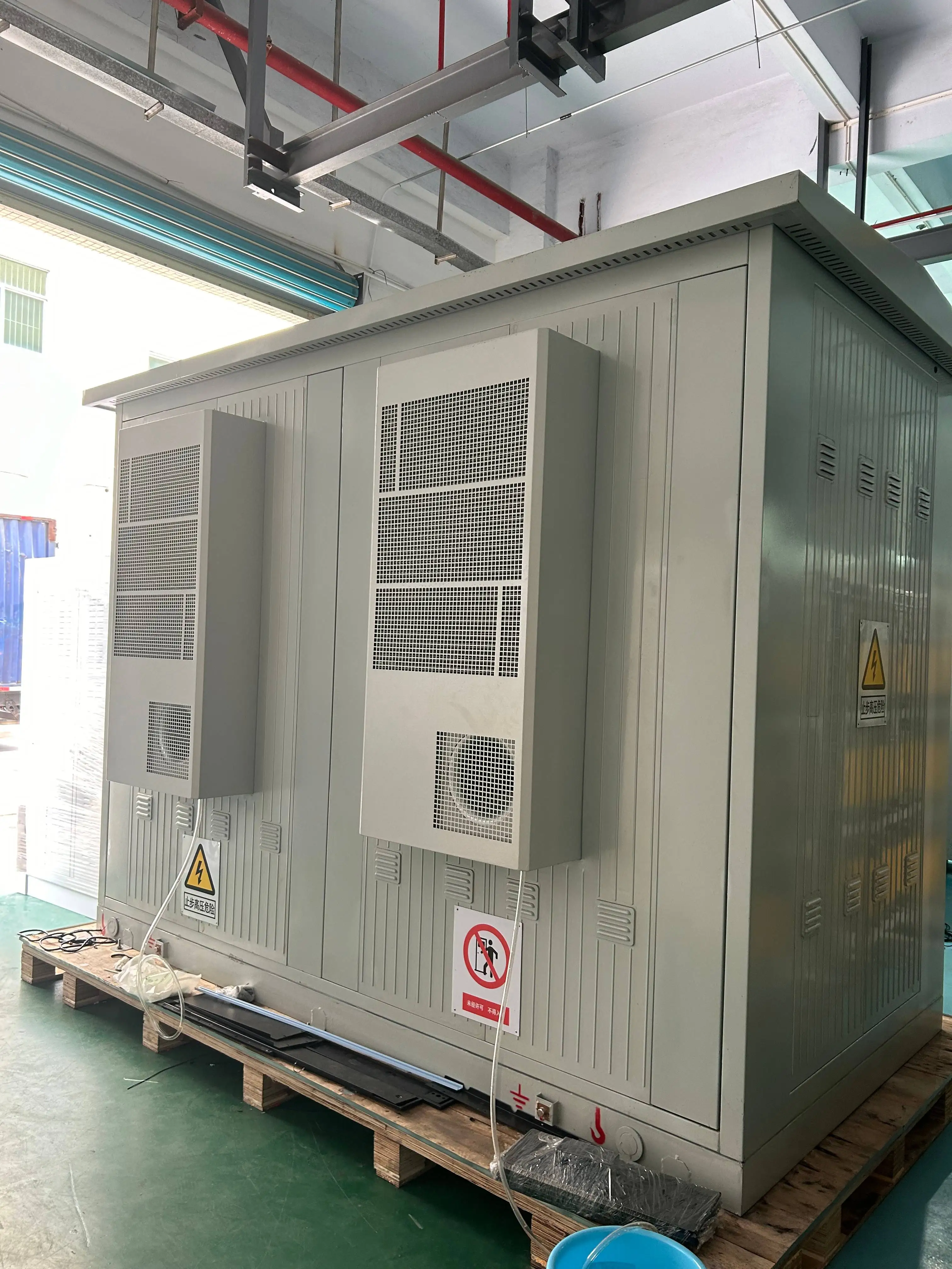 High Capacity UPS 400kva/600kva 3 Phase 480V Price Power Backup Uninterrupted Power Supply Ups 480kw Ups for Server