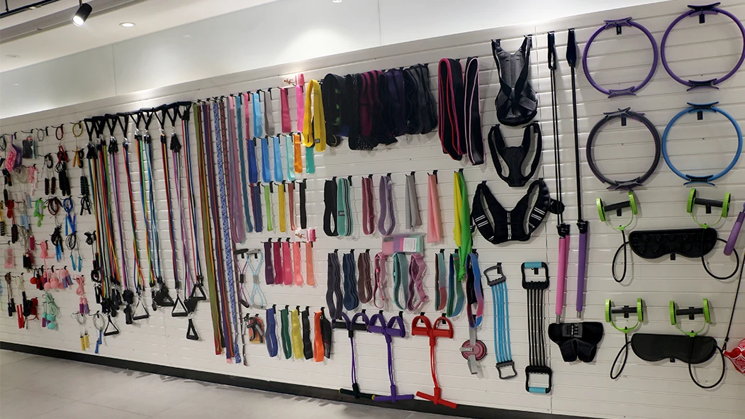 Multifunctional Smart Automatic Basketball Shooting Throwing Machine