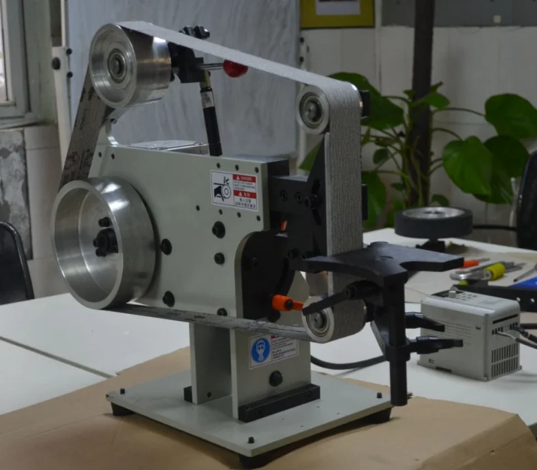 Multifunctional Bench Grinder Metalworking Portable Oscillating Belt Sander 2x72 for Knife Making