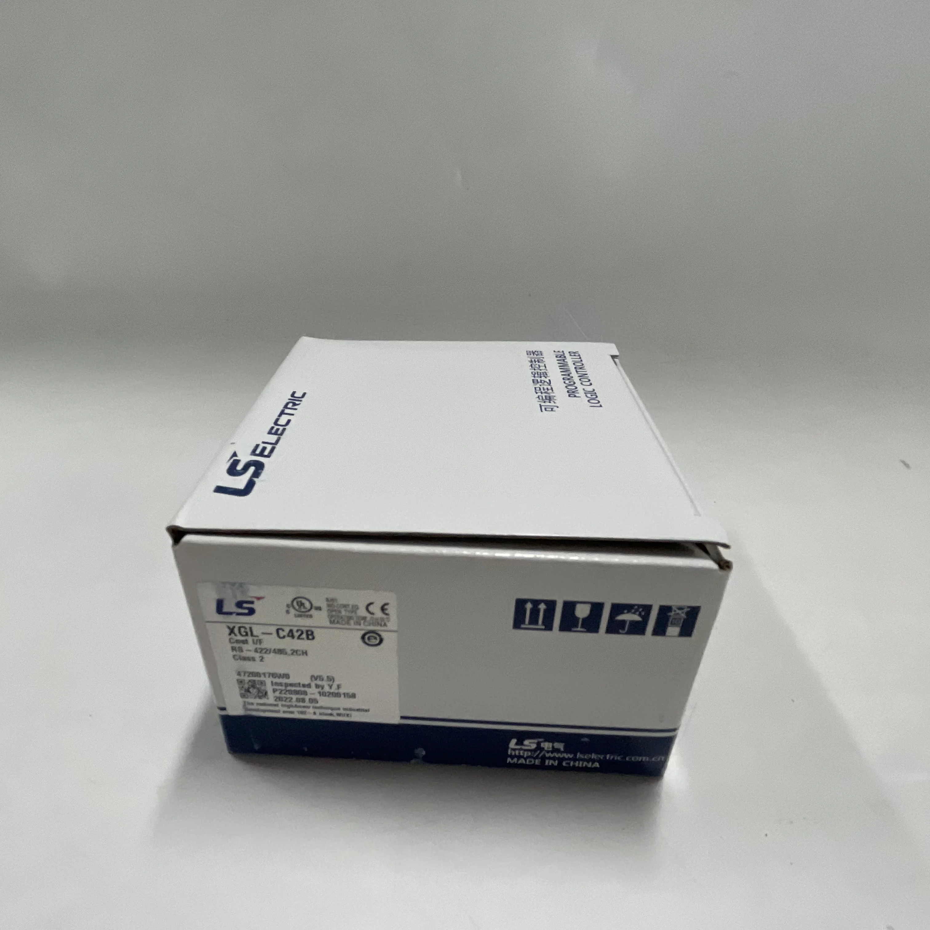 LS Programmable Logic Controller XGL-C42B