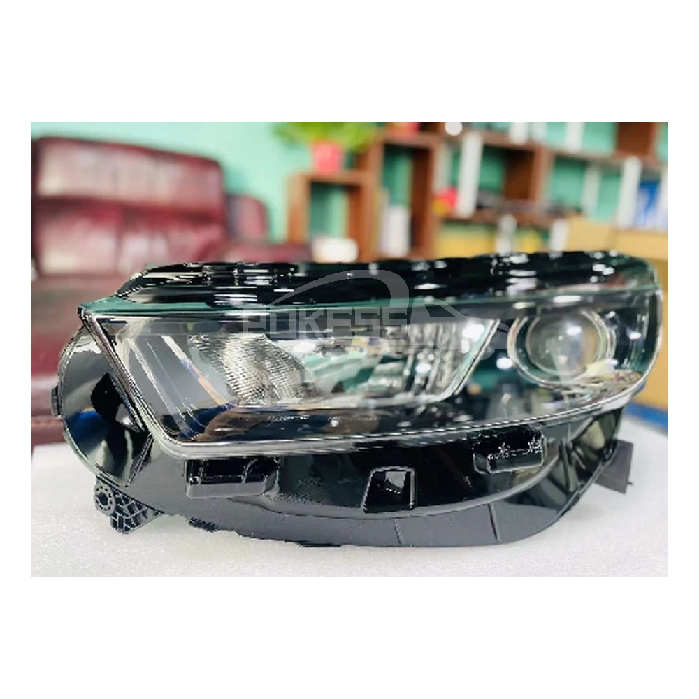 Auto Parts JS113006AB JS113006AC Head Light Light