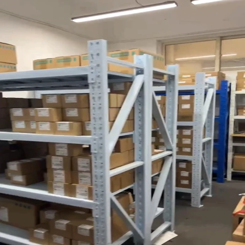 Ostanite ispred konkurencije uz naše visokokvalitetne HMI displej panele.