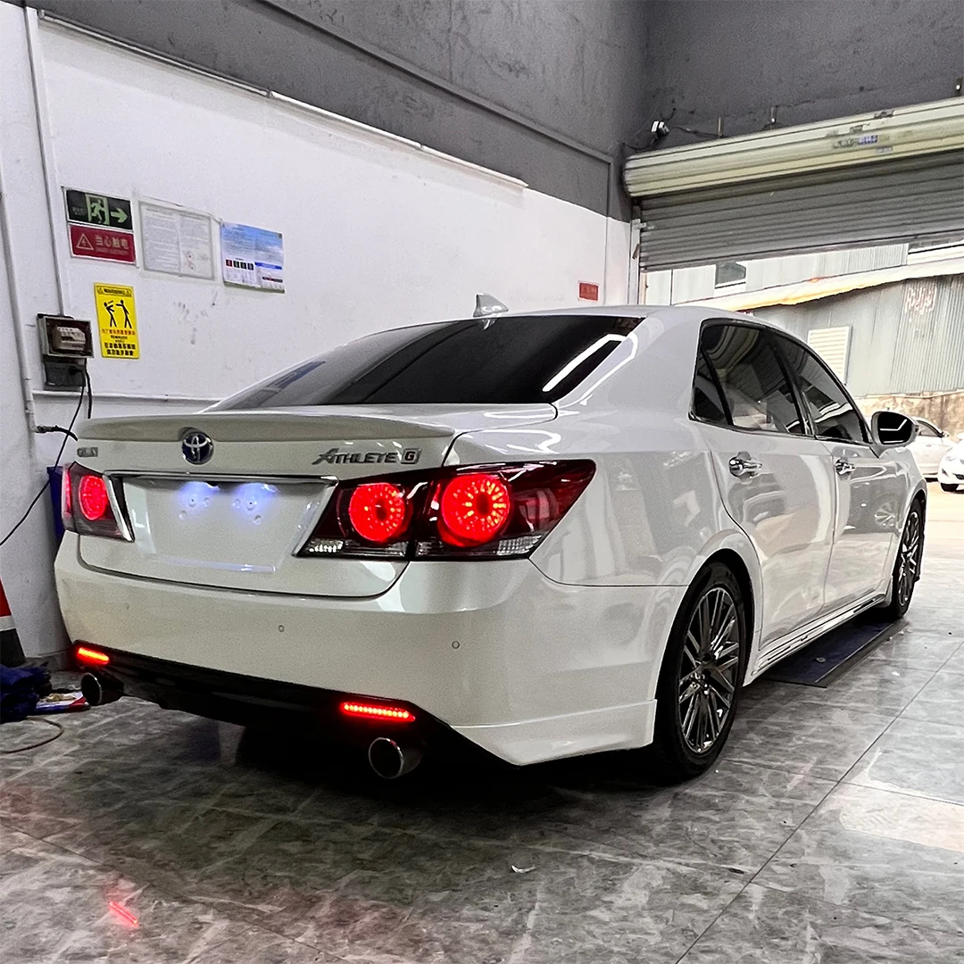 High Quality Custom OEM Upgrade Front Rear Bumper Body Kit for Toyota Crown Athlete 2013-2014 2015-2018