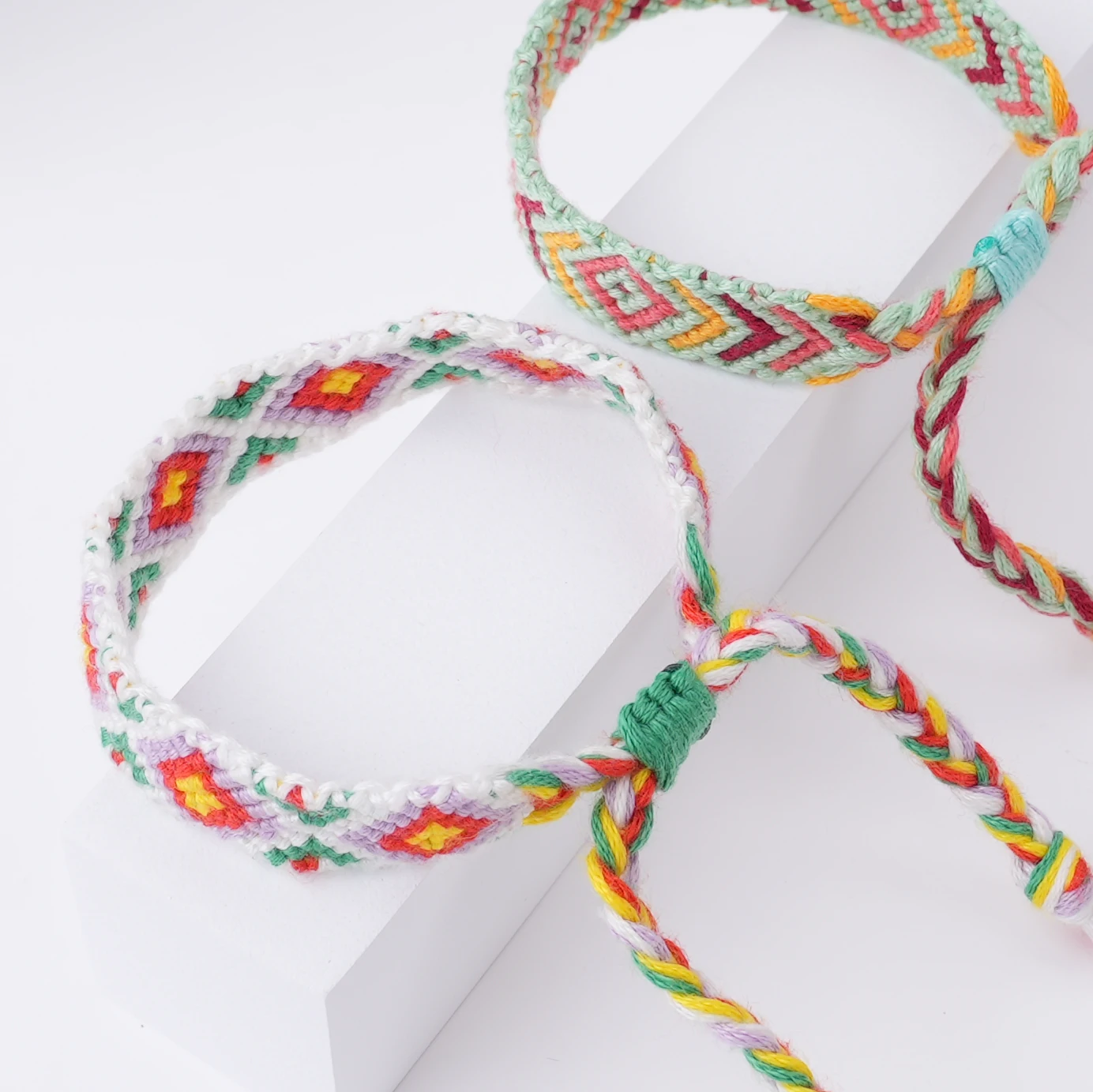 カスタムカラフル編み込みブレスレット カラフルな菱形ワックス