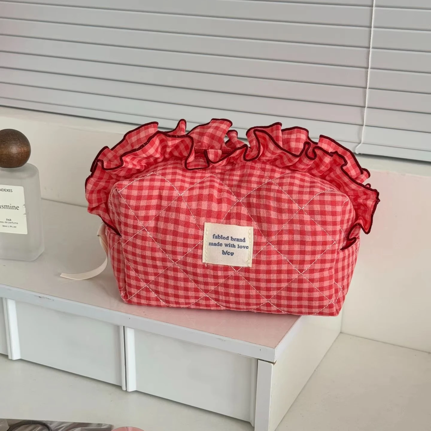 New Trendy Ruffle Cosmetic Bag Checker Pattern Label Cute Quilted Cotton Makeup Storage Travel Organ