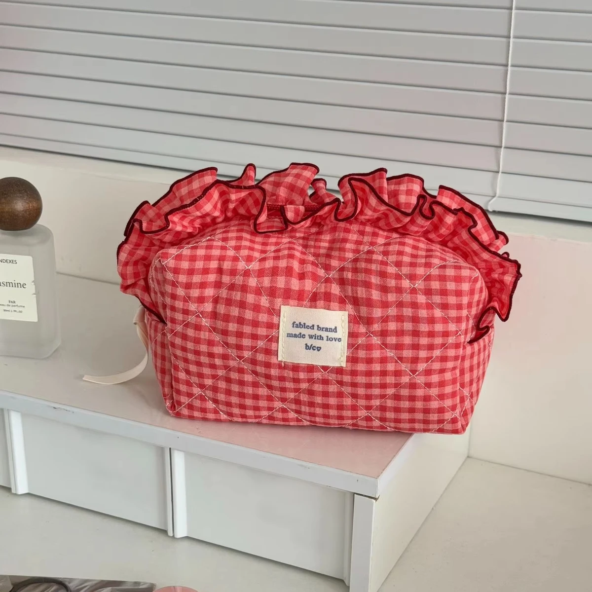 Cotton Cosmetic Bag Ruffle Checker Pattern Label Quilted Makeup Storage Travel Organ, Wholesale & OEM/ODM Welcome