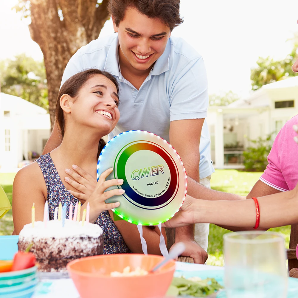 Заводская розетка 175 г 27 4 см