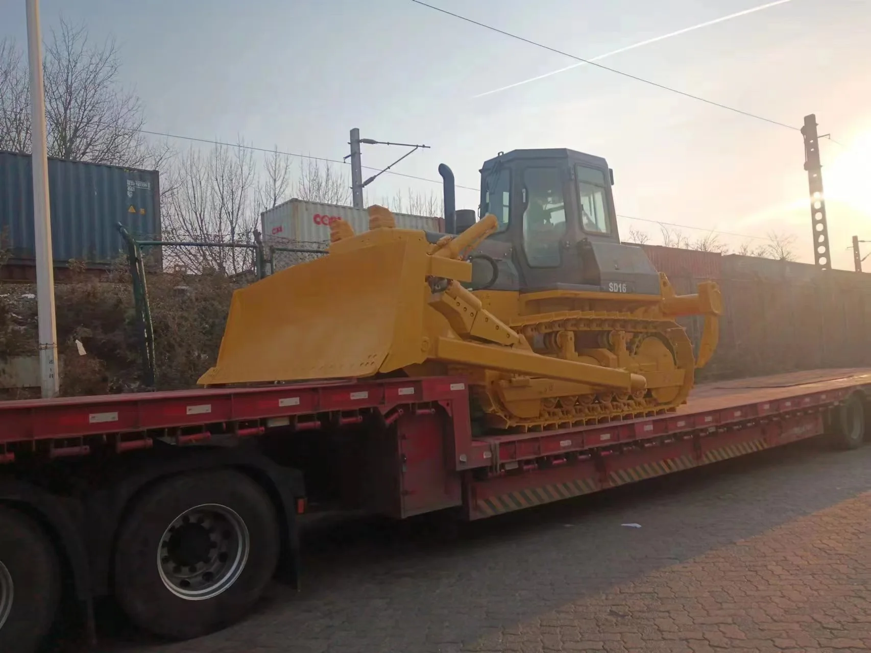 Гусеничный бульдозер 160 л.с. SD16 гидравлический с опциональным трехходовым рыхлителем