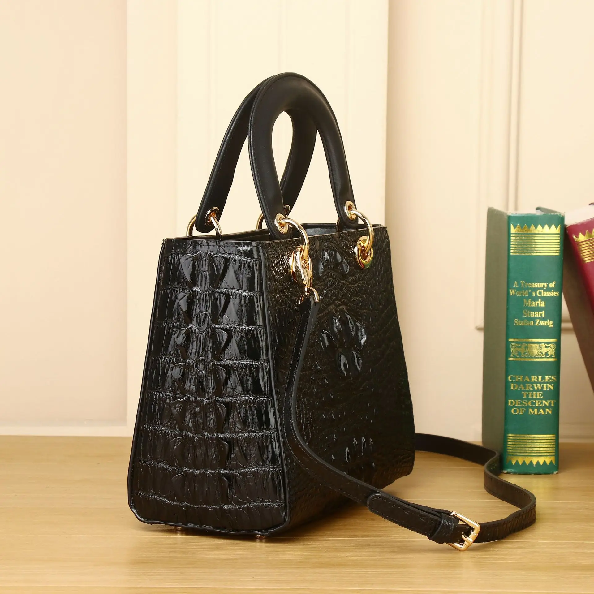 New crocodile bone pattern Princess Diana bag classic ladies handbag shoulder bag fashion women's bag factory dropshipping