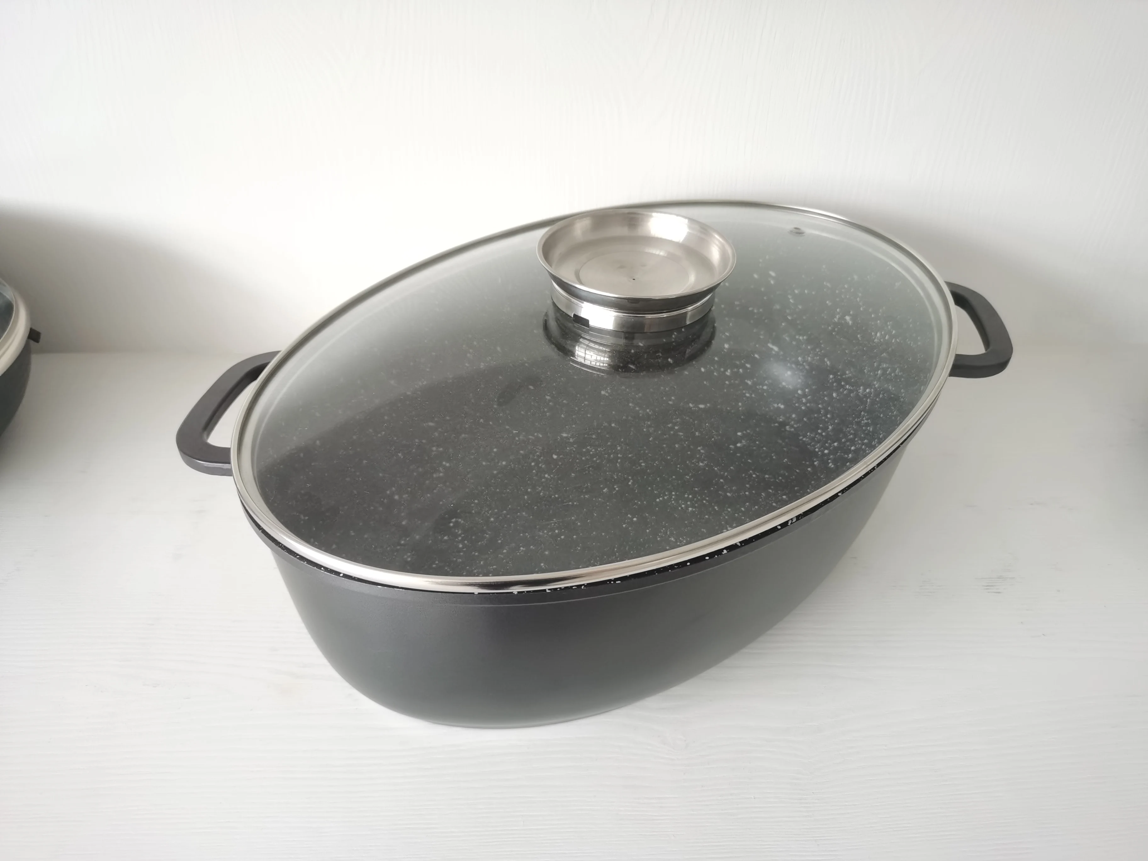 High Quality OEM Good Performance Oval Durable Classic Non-Stick Aluminum  Cookware Fish Bake Roaster Grill Pan
