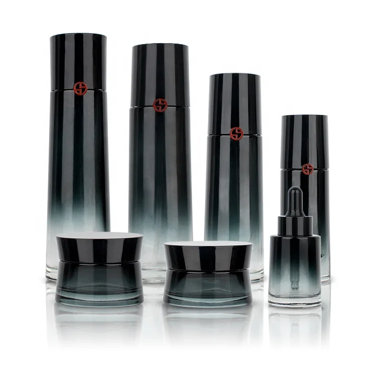 Luxury Cosmetic glass bottle set new special fashion style skincare cosmetic packaging with spray pump cap cover