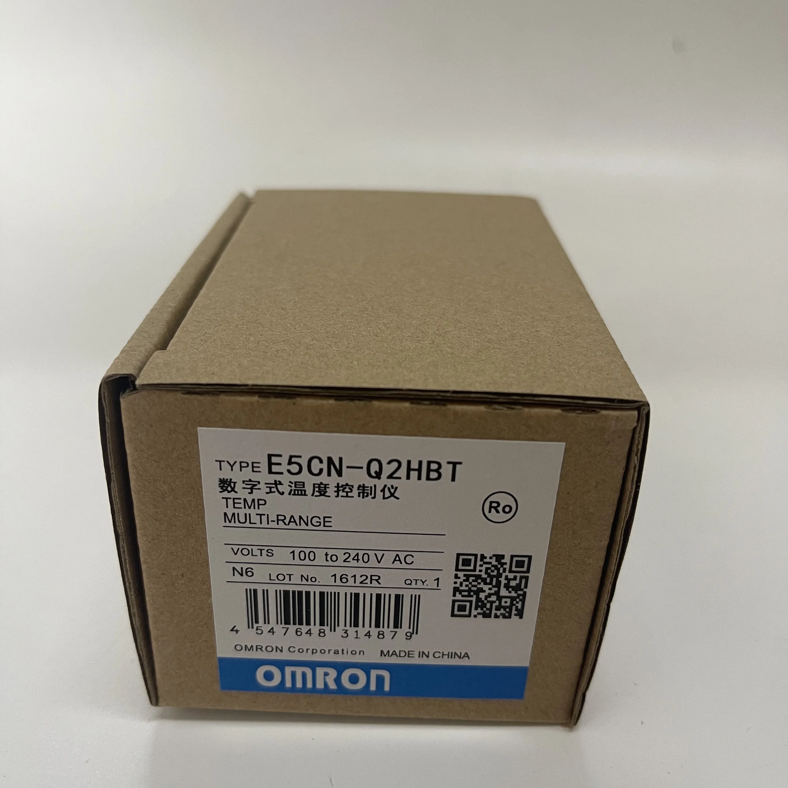 Omron Temperature Controller E5CN-Q2HBT
