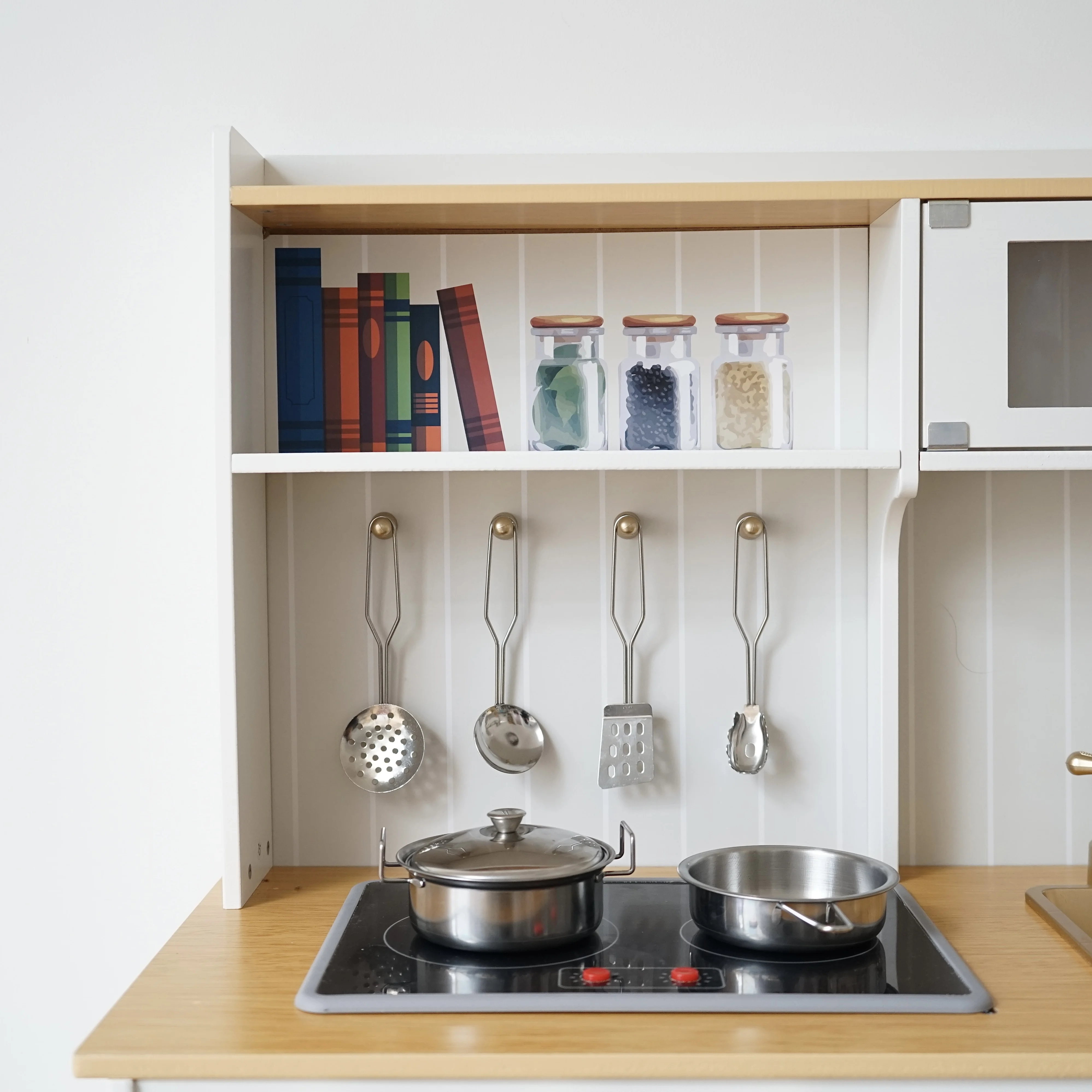 New Classic Toys Picnic Set - Pretend Play Toy For Kids Cooking Simulation