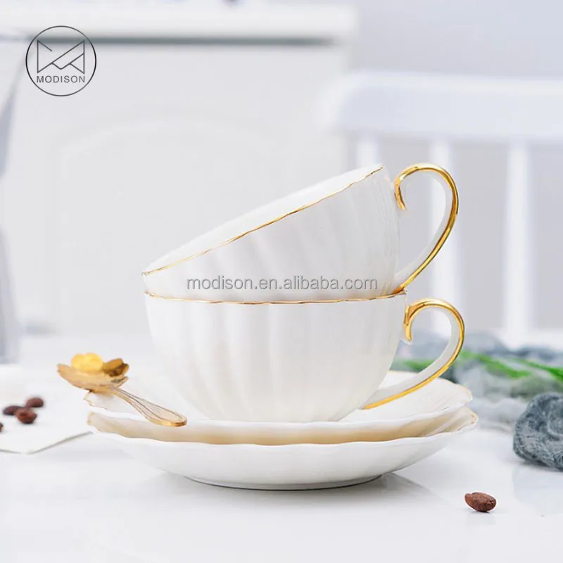Modern Porcelain Coffee Cup And Saucer Chrysanthemum Shape White Ceramic Tea Cup Set