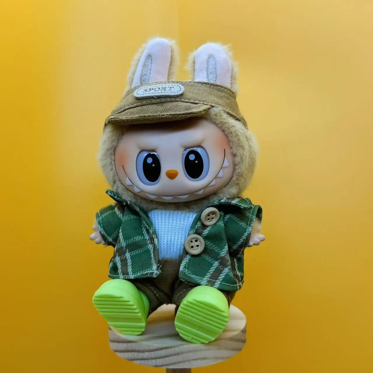 Labubu First Second Generation Sitting Party Doll Clothes Soft Toy Plastic Porcelain Plush Material for Decoration Elegant Style