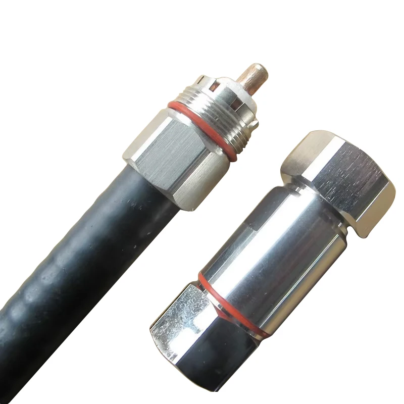 1/2 Super Flex Cable Connector MINI DIN 4.1-9.5