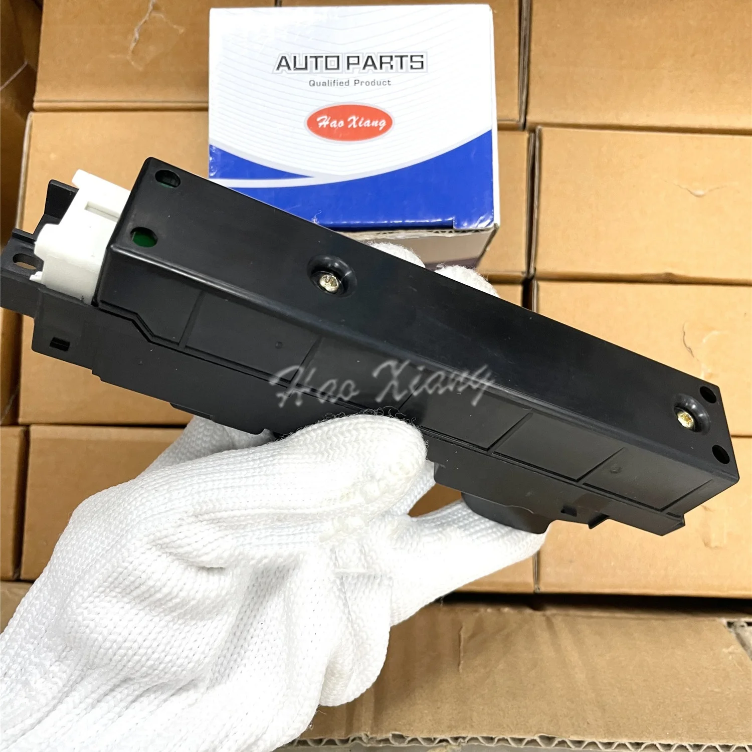 Haoxiang 84820-37052 Power Window Switch Master Control Unit for
