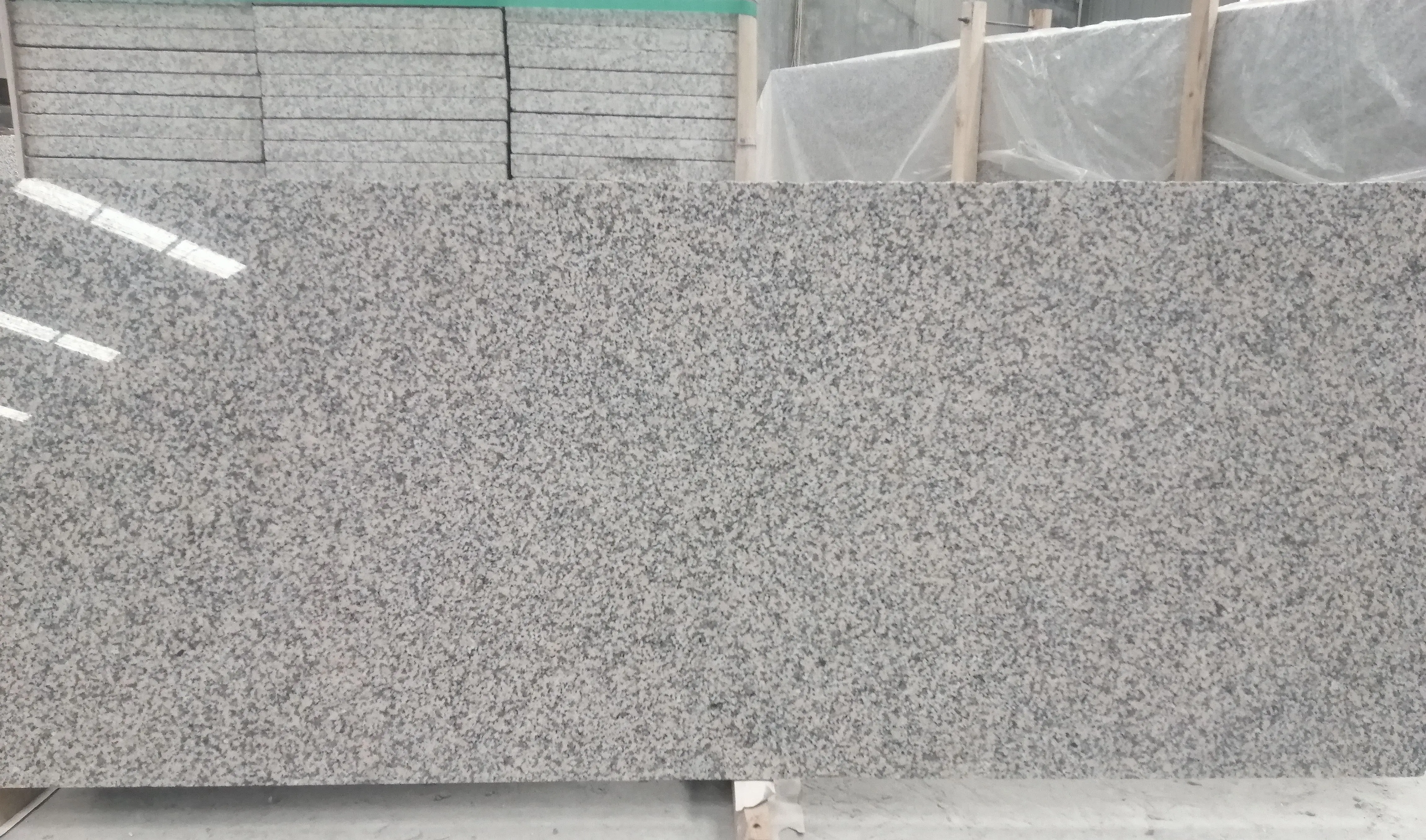 Wholesale Natural White Granite Slabs Best Price For Kitchen And
