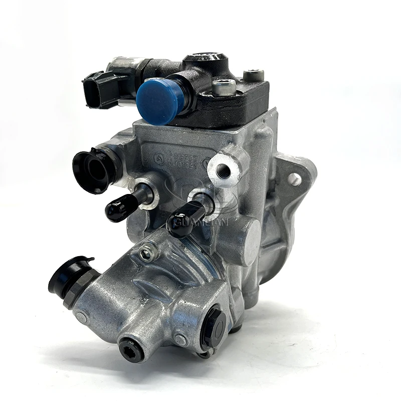 やま 8970285900 Water Pump for Engine Dx40-C Dx40m-C Dx45m-C 4jg1