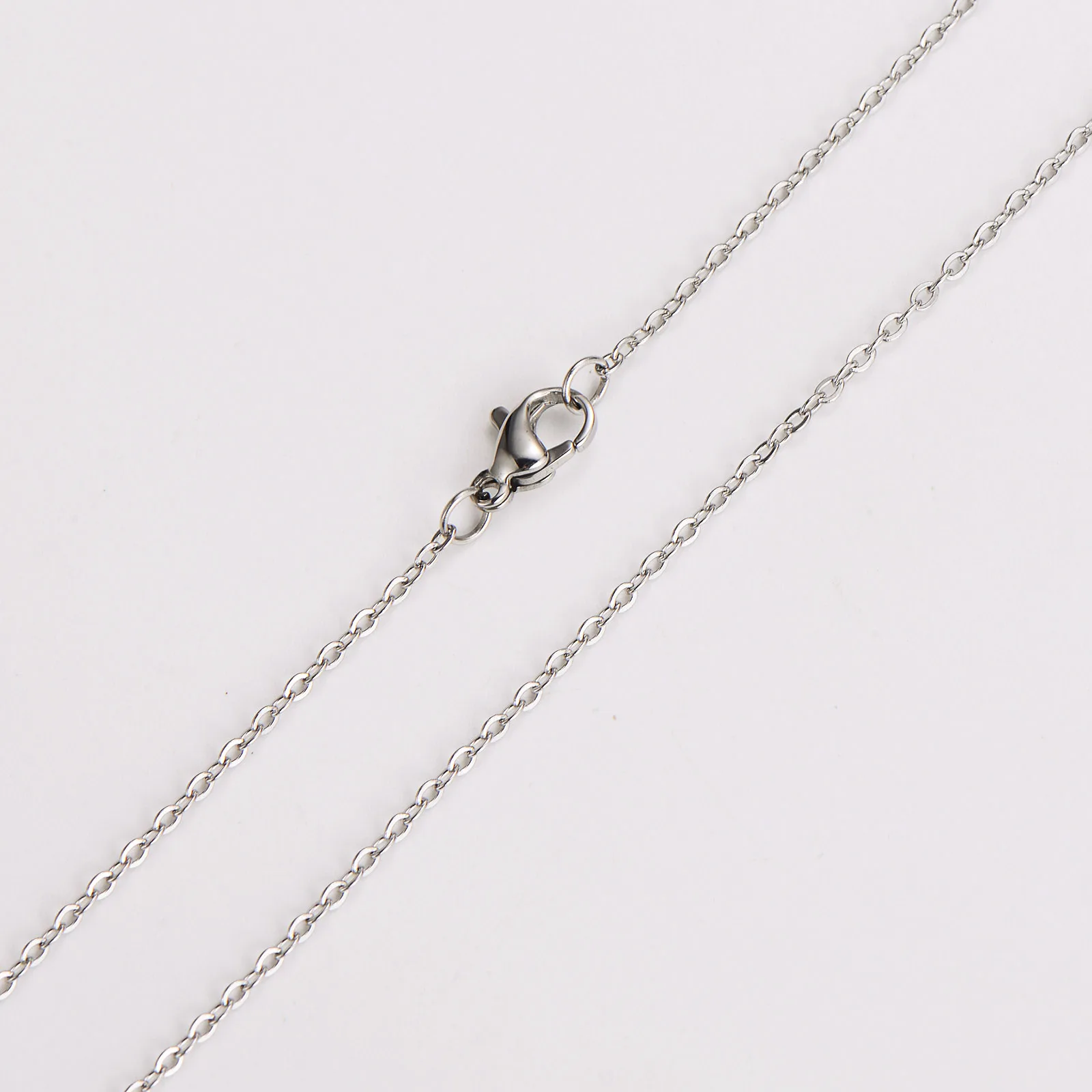 Collana Herringbone in acciaio inossidabile argento 18K oro personalizzata all'ingrosso per donne - Cina Catena a spina di pesce e catena in acciaio inox prezzo