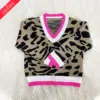 Leopardo marrone