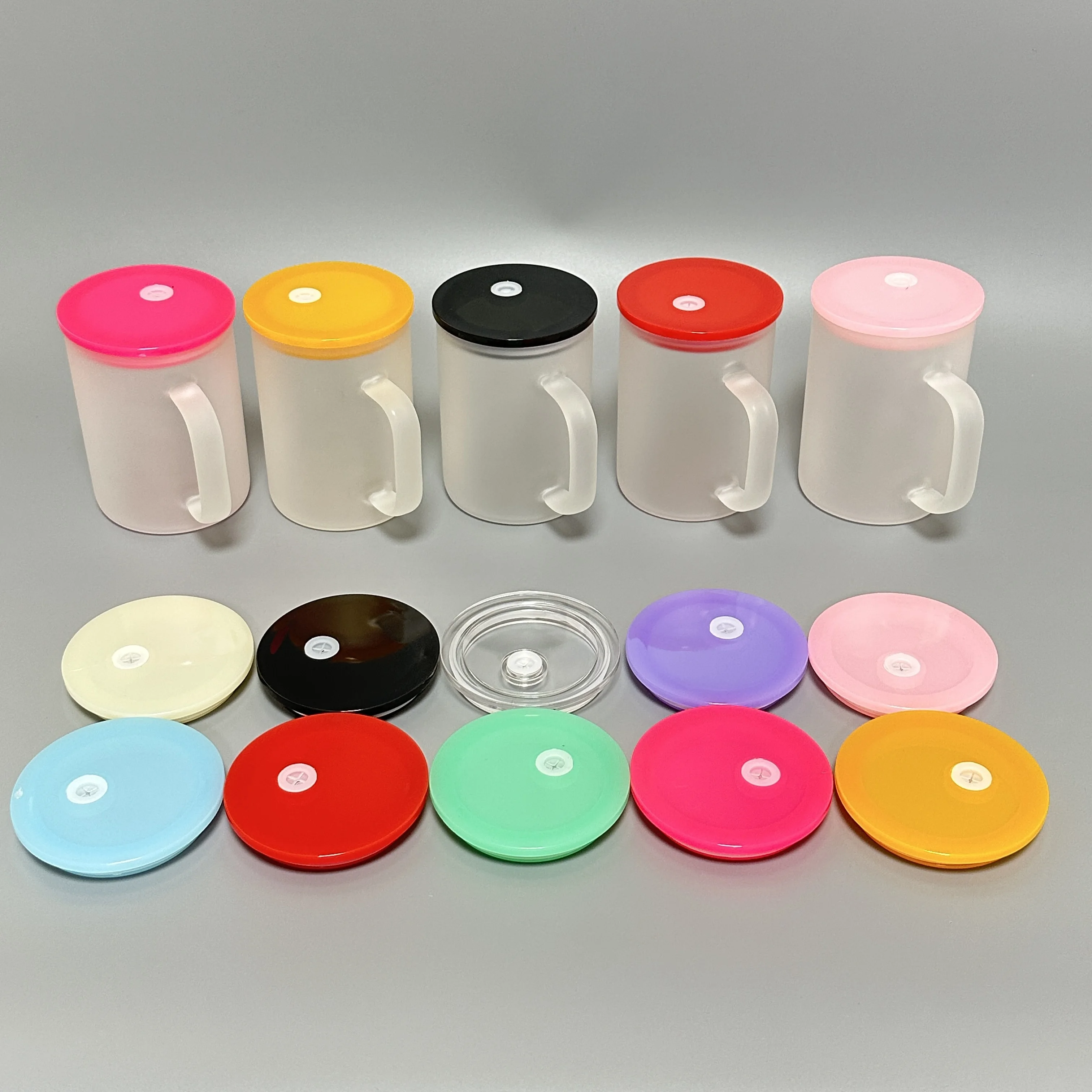 Factory Wholesale 17oz Glass Jar Mugs Colorful Plastic Lid 17oz Glass