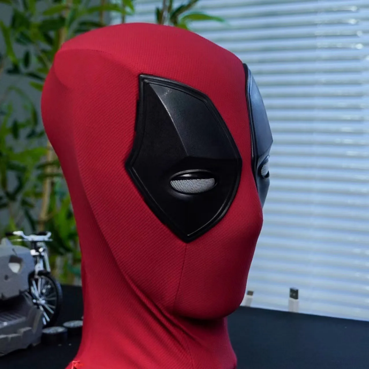 Deadpool Mask Moving Eyes Mask with Led Light, Halloween Mask, Remote Control Full Face Adult/Kids Cosplay Gift