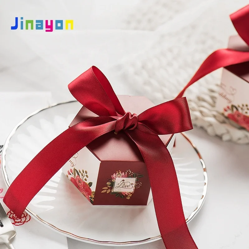 Caja hexagonal personalizada de alta calidad con diseño de nudo mariposa y relieve, caja regalo para azúcar y caramelos, ideal para bodas; productos de papel de calidad para alimentos