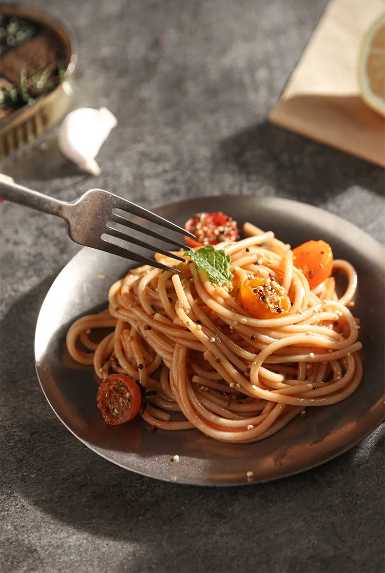 Factory Direct 13/15/17 cm ss304 Retro Older Style Restaurant Dinner Dish Stainless Steel Circular Round Food Charger Plates