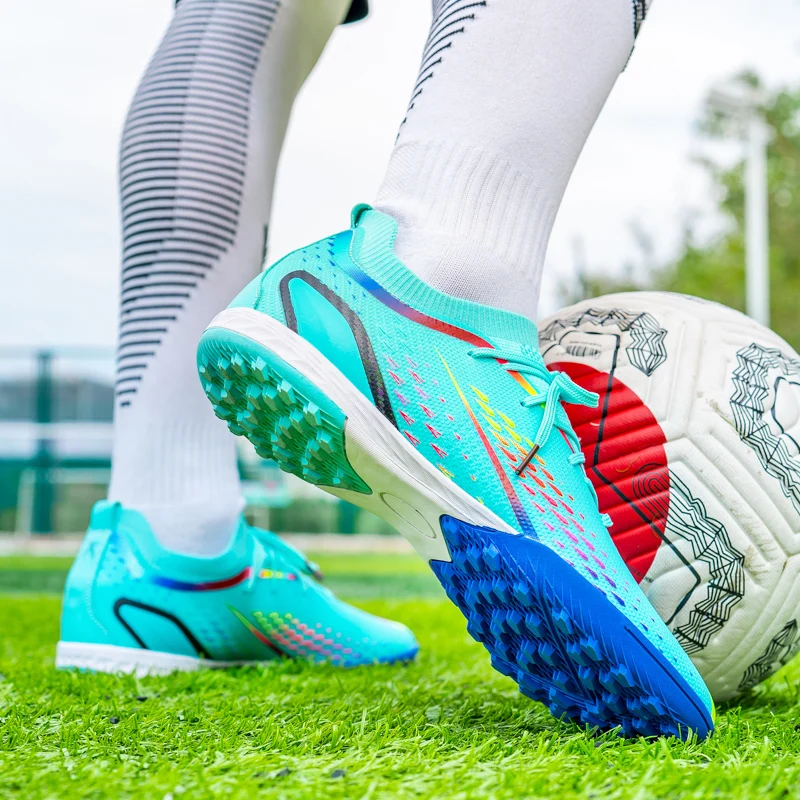 Customized Low Cut Football Shoes Turf Fg Men Training Outdoor Soccer