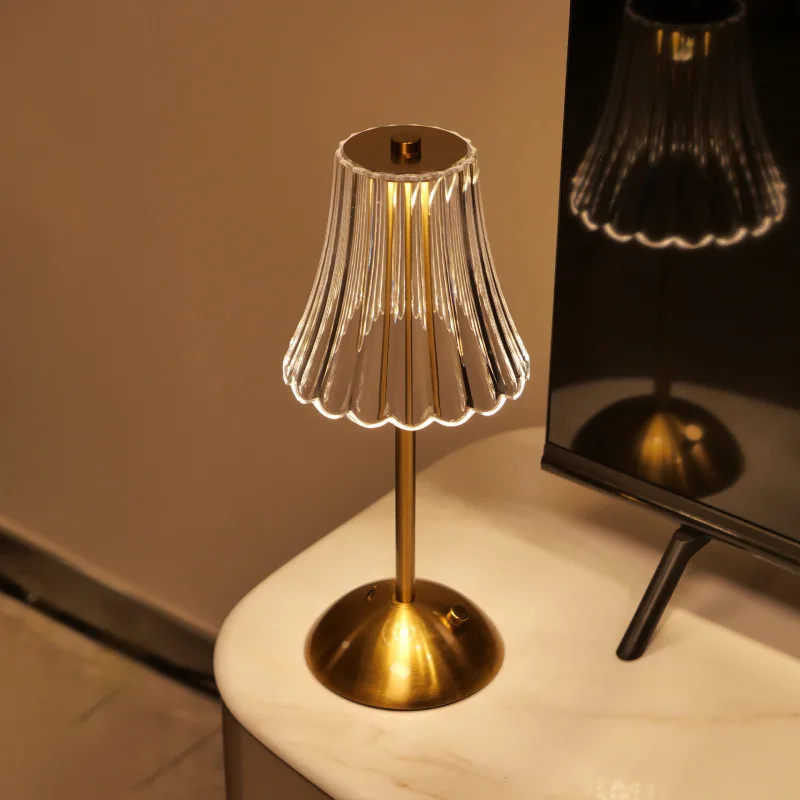 Cross-Border Exclusive Supply Yuanmu Lighting Private Mold Small Speaker Series Touch-Sensitive Three-Color Dimming Retro ABS