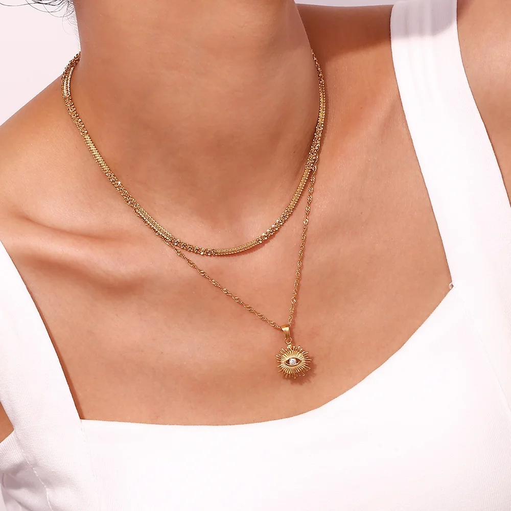 Collana Boho con Ciondolo Occhio del Diavolo Traforato, Placcata in Oro, in Acciaio Inossidabile, Gioielli di Design per Donne