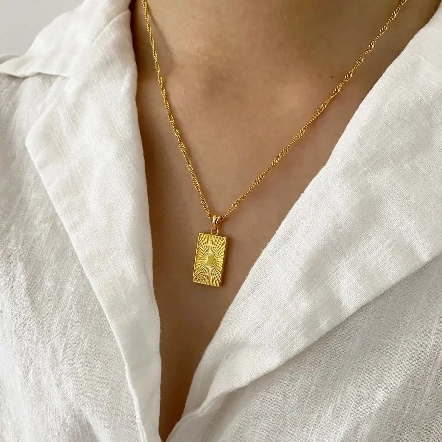 New Trend Divergent Sunlight Coin 18k 