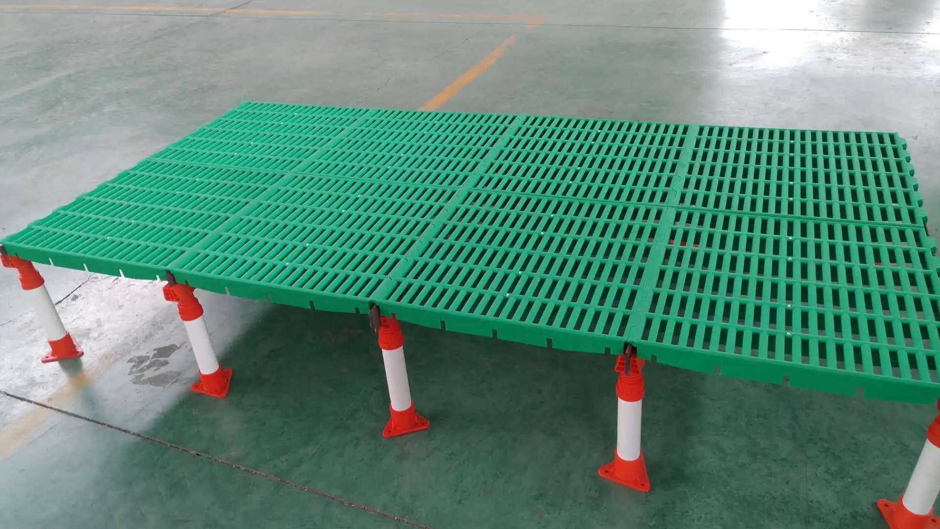 Goat Farm Equipment Plastic Goat Flooring Pp Material Goat Slat Floor ...