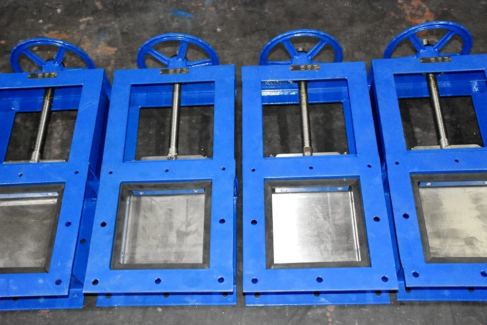 Slide Gate Valve / Sluice Gate Valve / Penstock for Solid Products or for Fluids