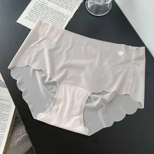 Wholesale Women's Underwear Plus Size Girls Seamless Panties for Ladies Invisible Ice Silk ultra Thin Hipster Sexy Breathable