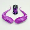 Casque violet en soie avec cornes de diable - 11 cm de hauteur - Adhésif 3M