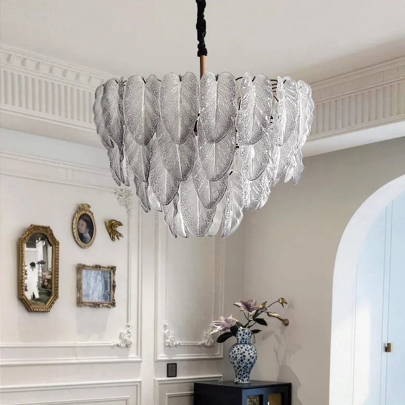 Lampu Gantung LED Bergaya Retro Amerika dengan Bahan Besi dan Kaca, Mewah untuk Ruang Tamu, Kamar Tidur, dan Ruang Makan, Bergaya Vintage Prancis dengan Sentuhan Desainer, Elegan Berhiaskan Bulu