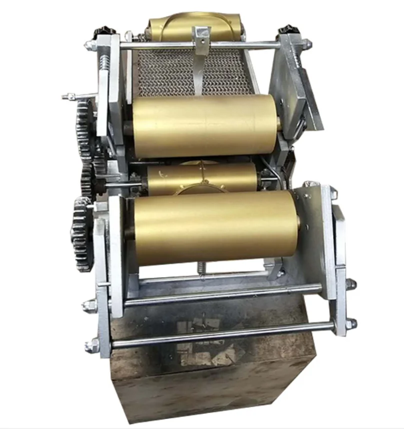 Small Flat Pita Bread Machine a Tortilla Machine Cutter Wrap Roll Semi Automatic Baked Tortilla Wrap Making Machine Papad Small