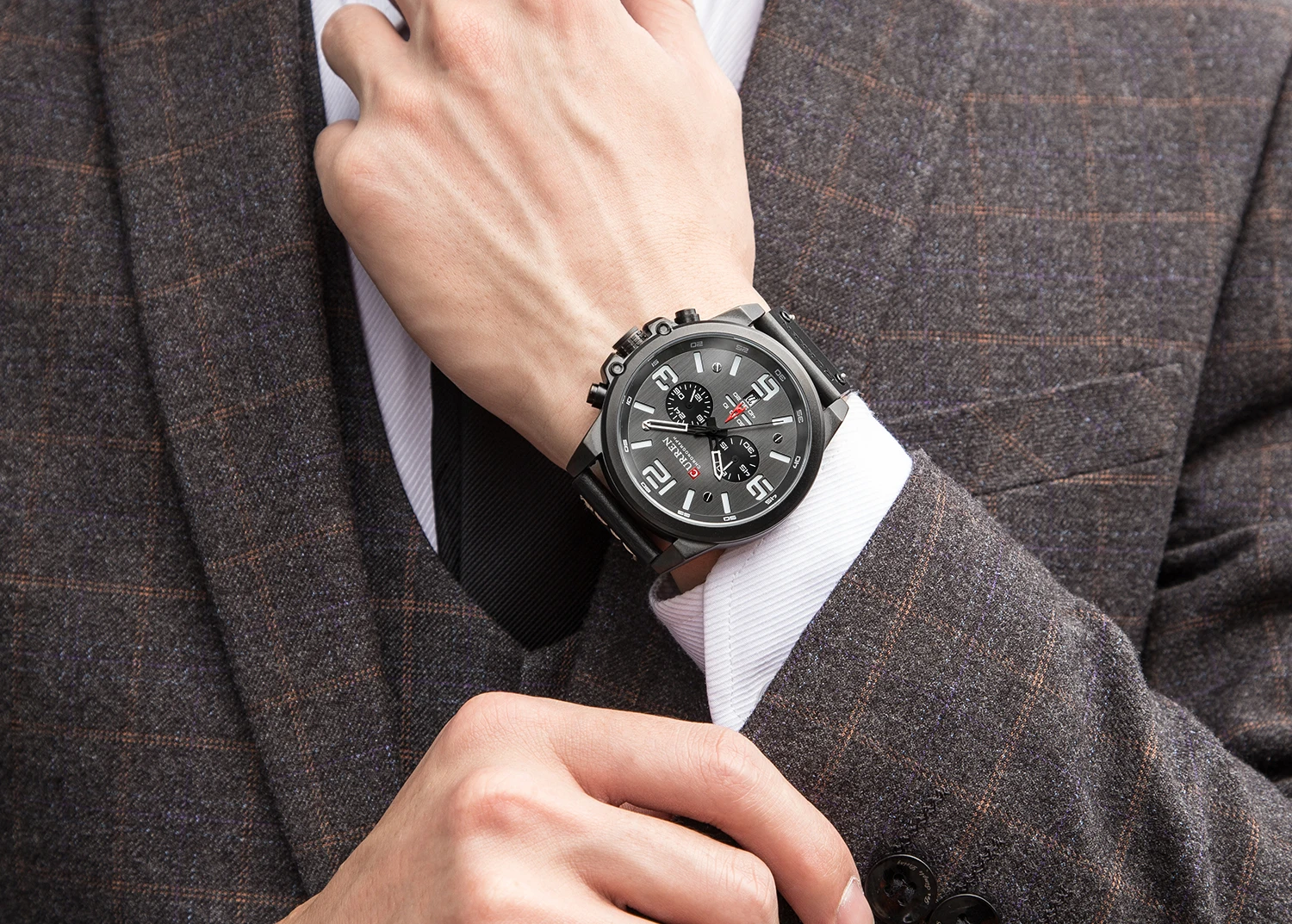 Business watches. Curren 8314. Часы мужские. Мужские часы на руке. Часы наручные мужские на руке.