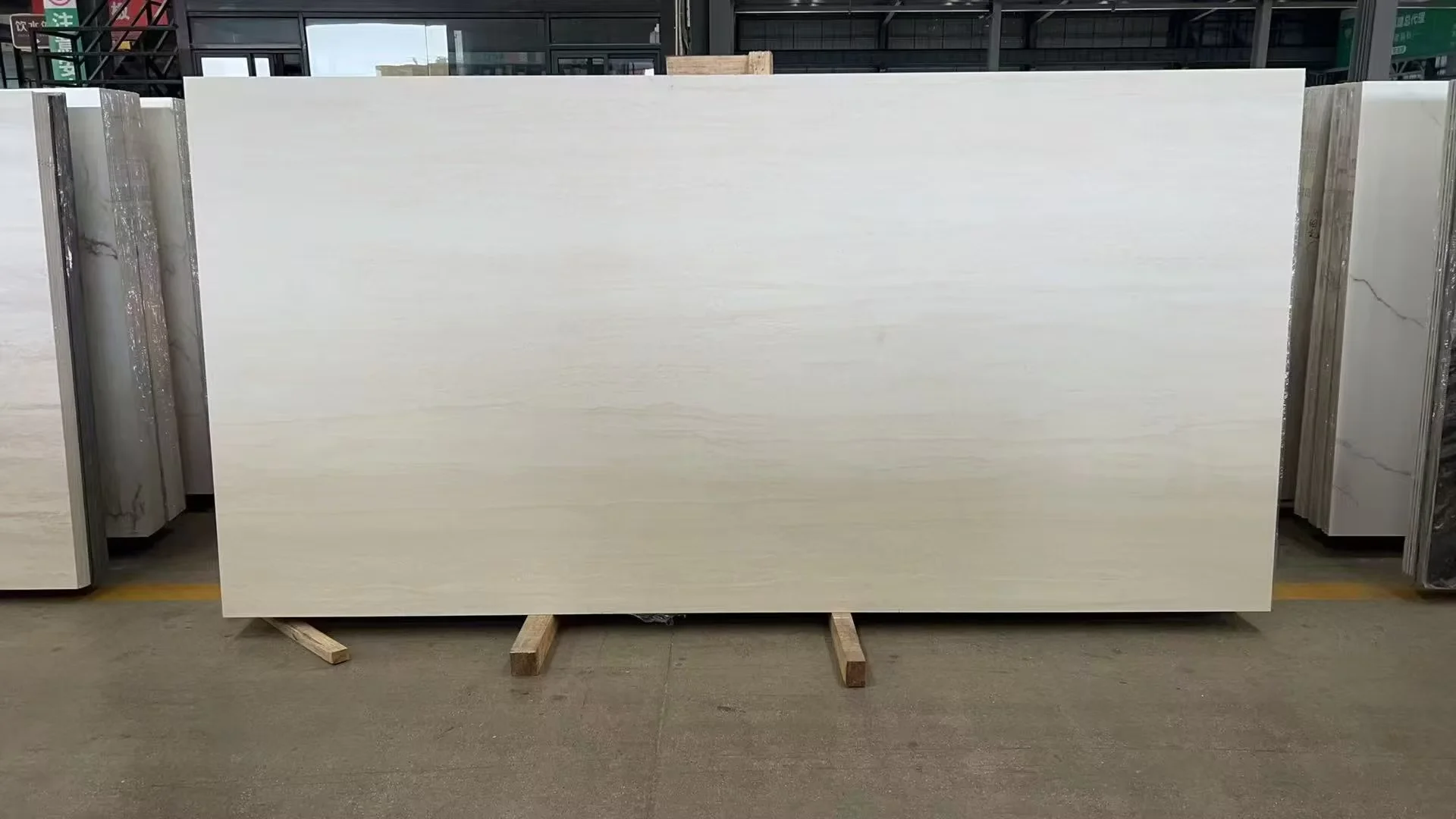 Artificial Stone Sintered Slabs Porcelain Matte Finish Beige Travertine Slabs for Living Room Wall And Countertop